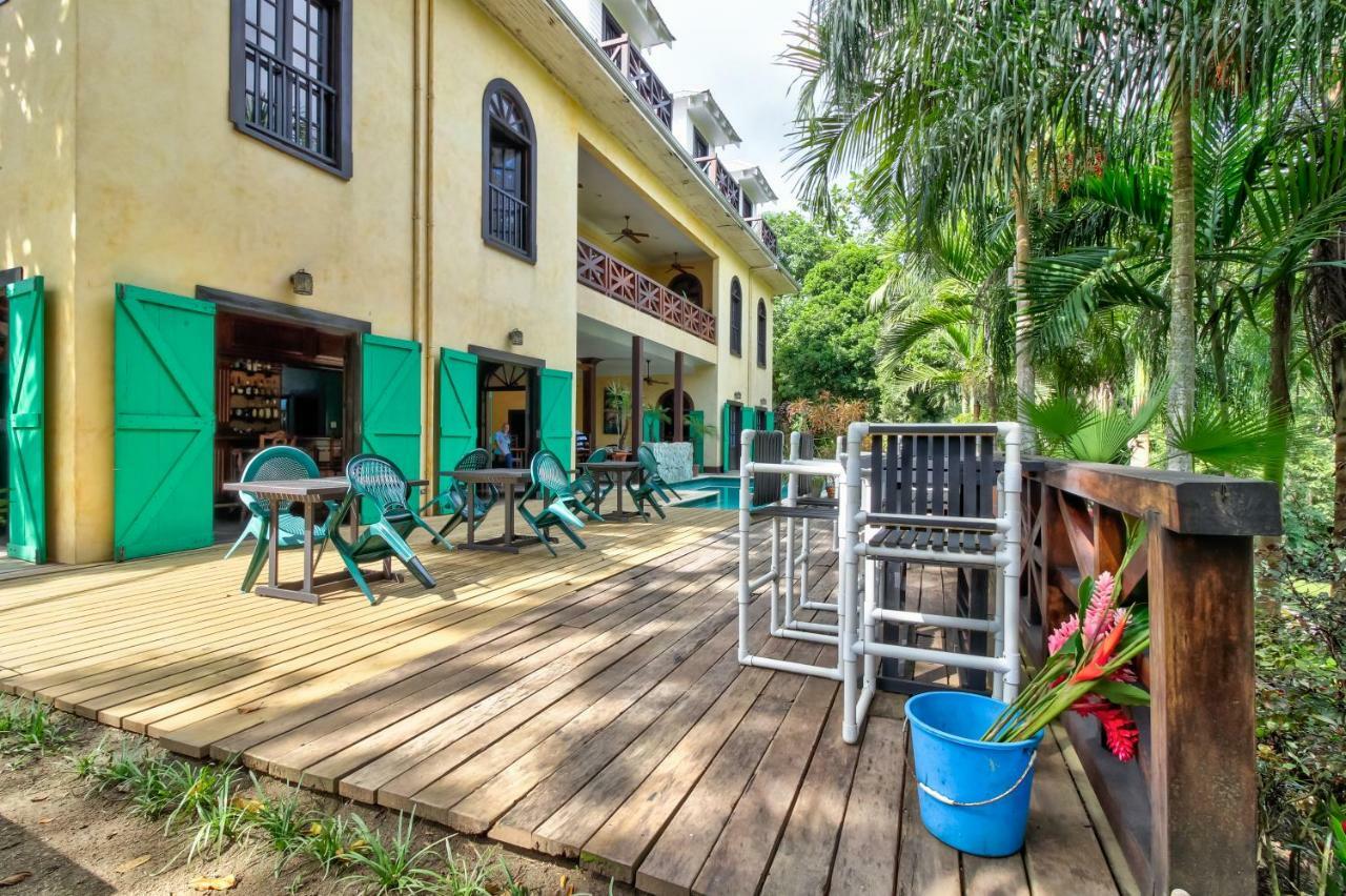 Mahogany Hall San Ignacio Luaran gambar